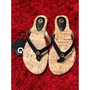 NWT Guess Flip Flops